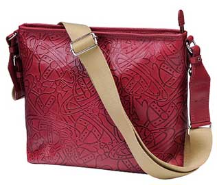 『ヴィヴィアン ウエストウッド アーサー ショルダーバッグM』 画像 